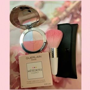GUERLAIN Meteorites Compact in Medium